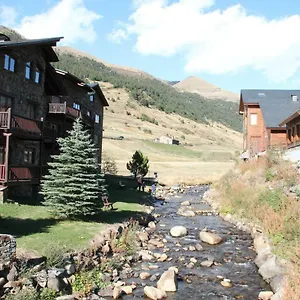 https://estanyol.andorra-la-vella-hotels.net